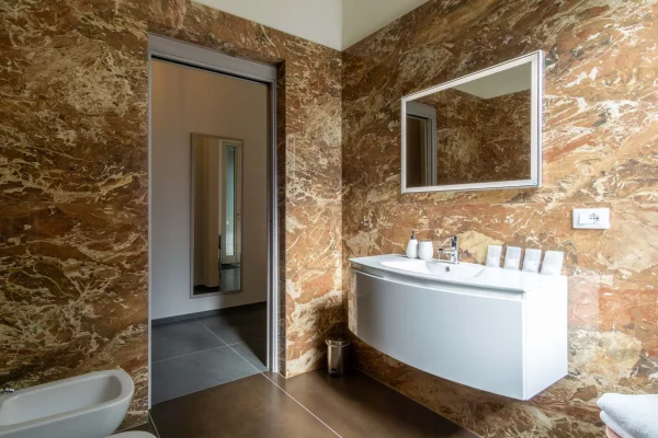Bathroom 4